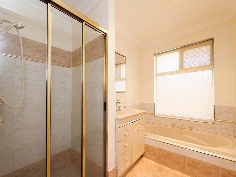 5 Cranshaw Mews, Atwell WA 6164