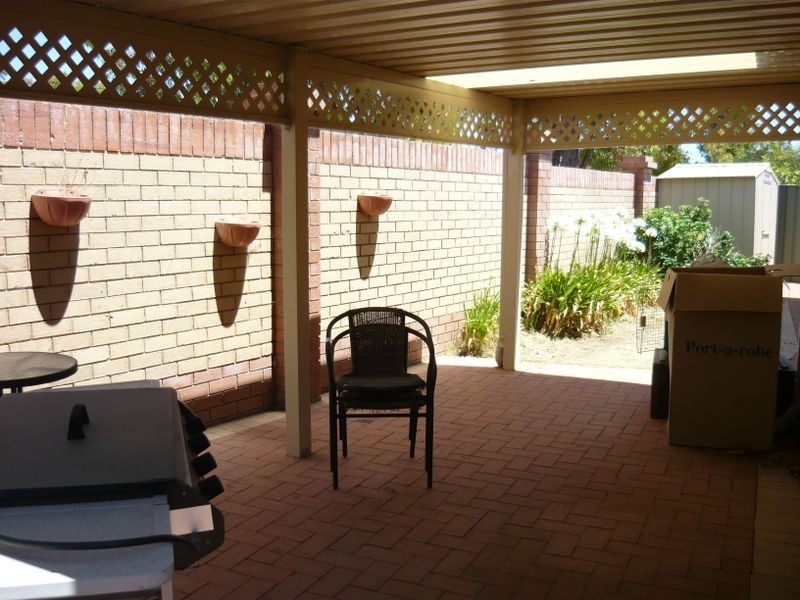14 Caphorn Close, Bibra Lake WA 6163