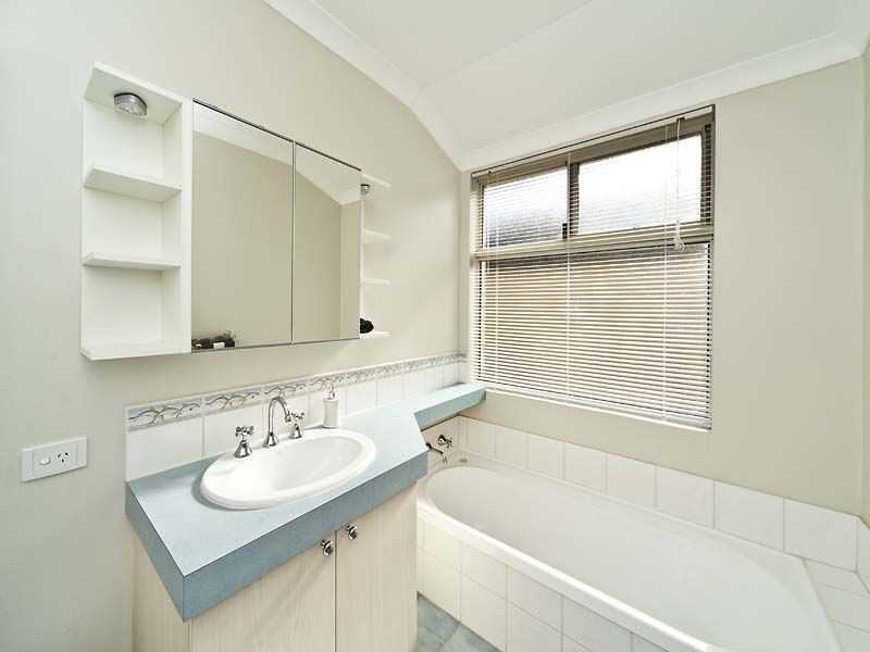 4 Tranby Way, Bertram WA 6167