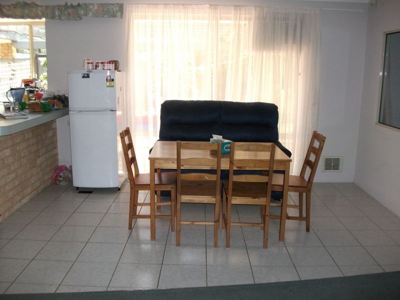 2 Lessing Place, South Lake WA 6164