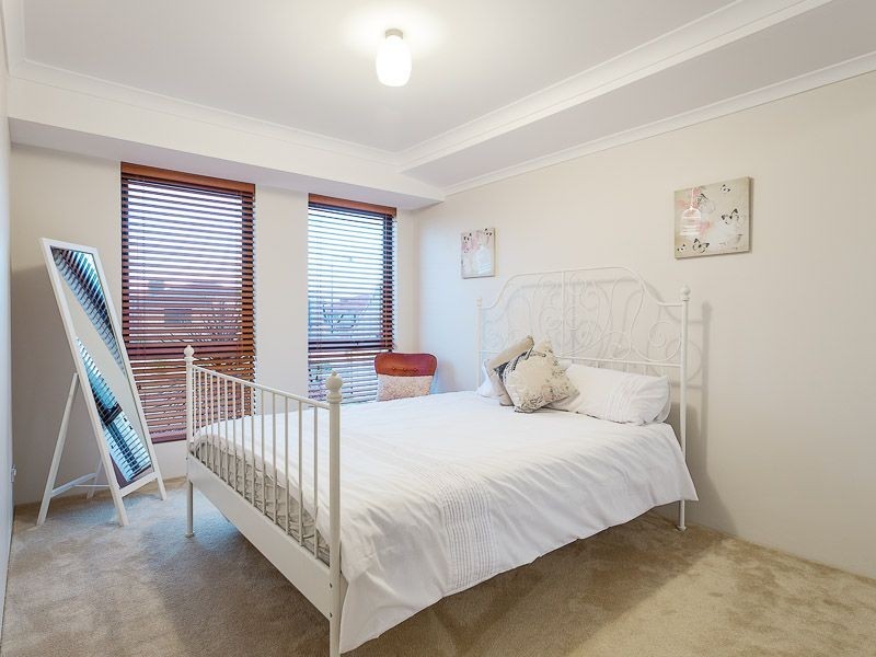 14 Jacksonia Promenade, Success WA 6164