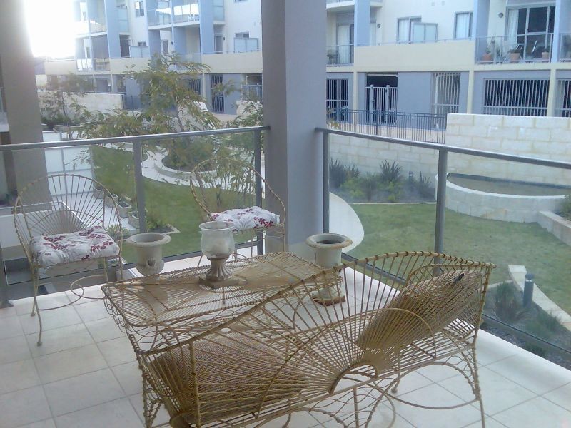 3/9 Ibera Way, Success WA 6164