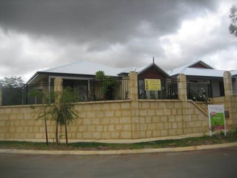 10 Charvil Mews, Wellard WA 6170