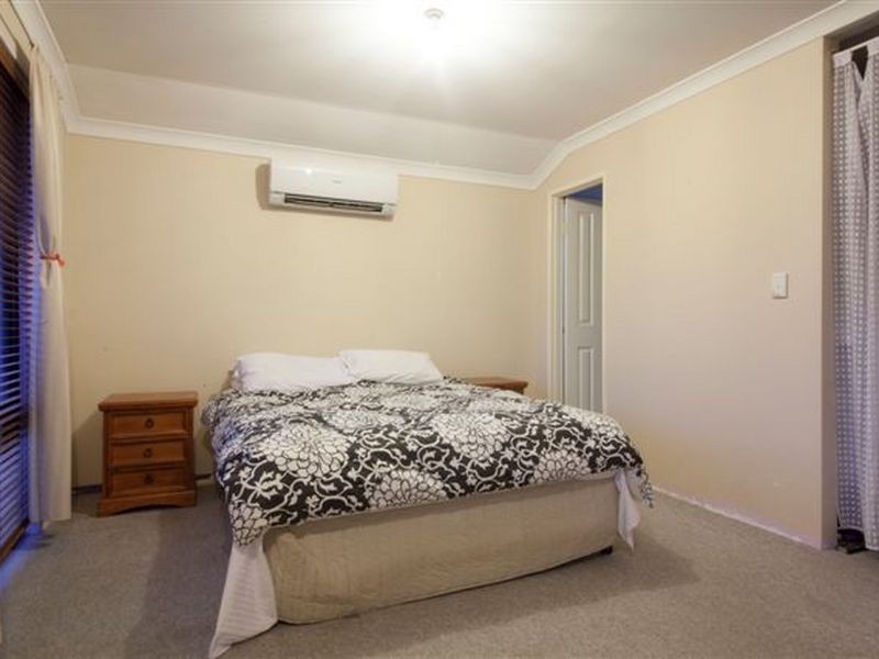 33 Sciano Drive, Success WA 6164