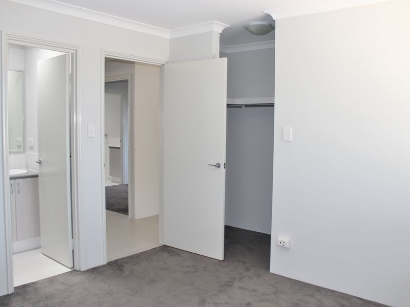 9/3 Andy Zuvela Road, Beeliar WA 6164