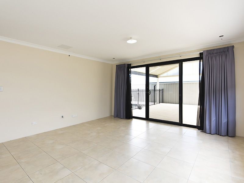 14 Seville Way, Aubin Grove WA 6164