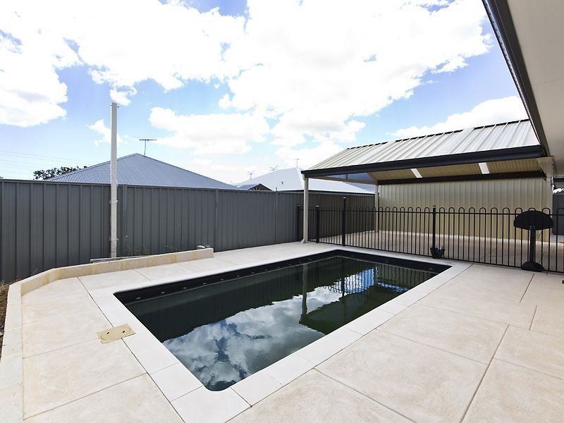 14 Seville Way, Aubin Grove WA 6164