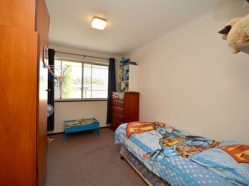 35 Harrison Road, Mount Richon WA 6112