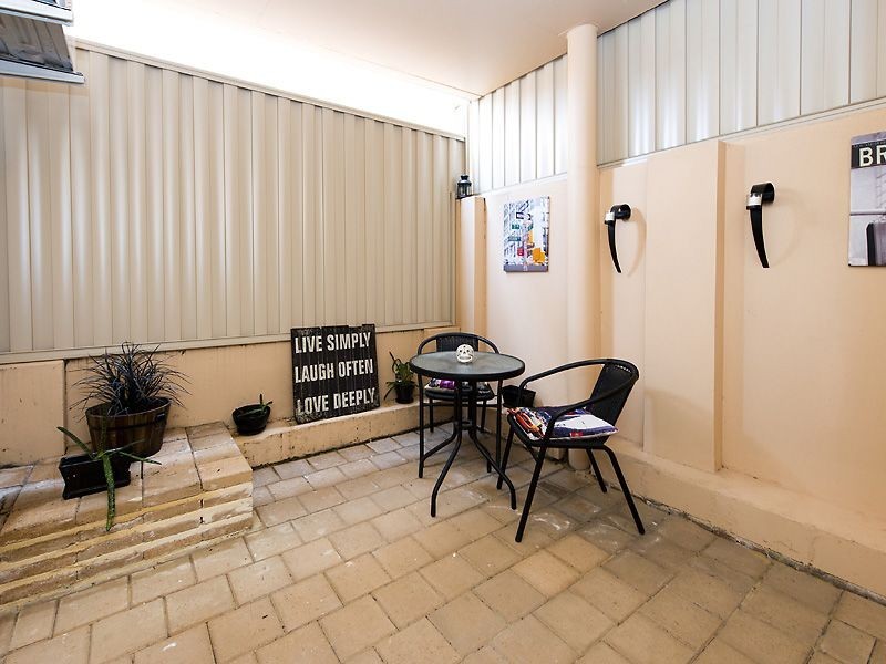 9/91 Hampton Road, Fremantle WA 6160