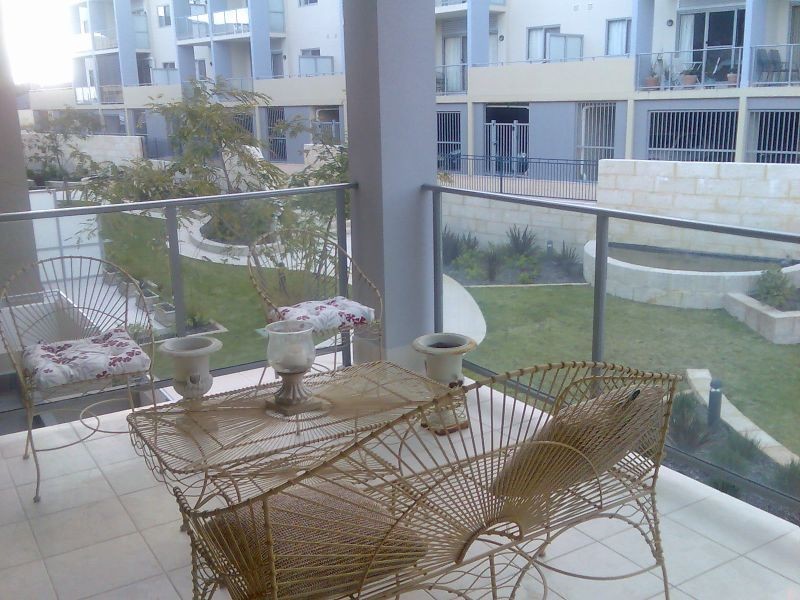 3/9 Ibera Way, Success WA 6164