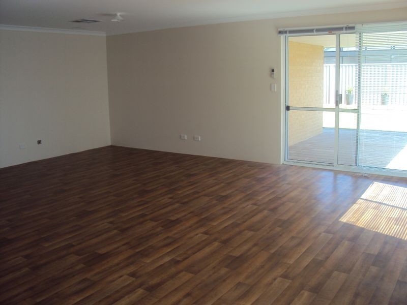 32 Pavonia Parade, Baldivis WA 6171