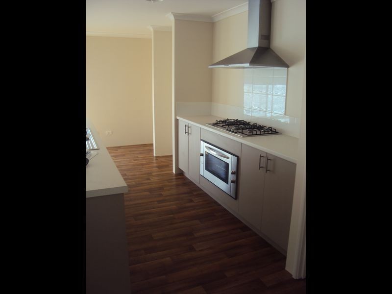 32 Pavonia Parade, Baldivis WA 6171