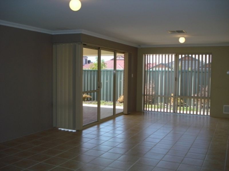 4 Burleigh Way, Aubin Grove WA 6164