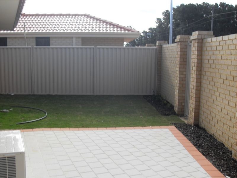 9/1 Coojong Link, Success WA 6164