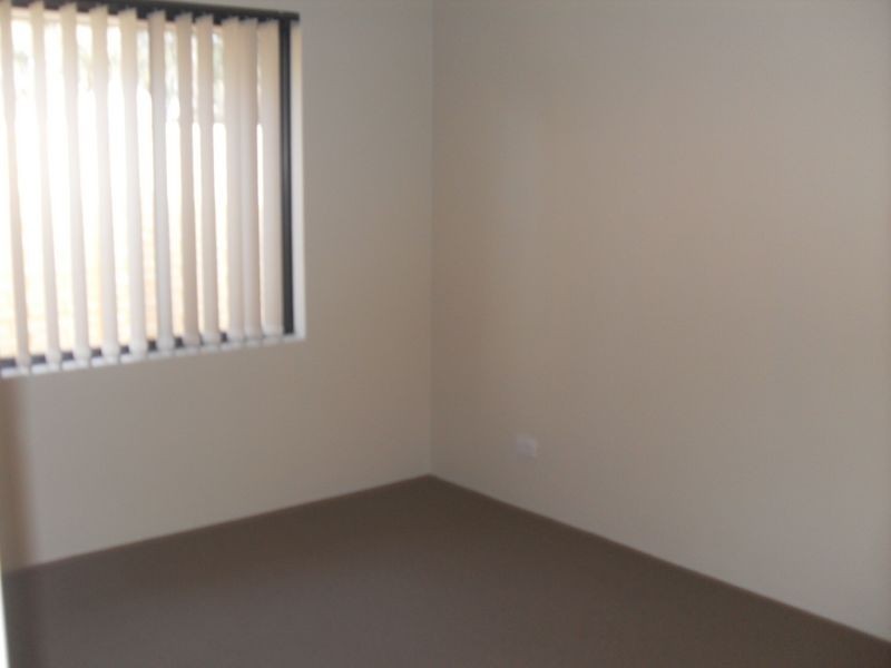 9/1 Coojong Link, Success WA 6164