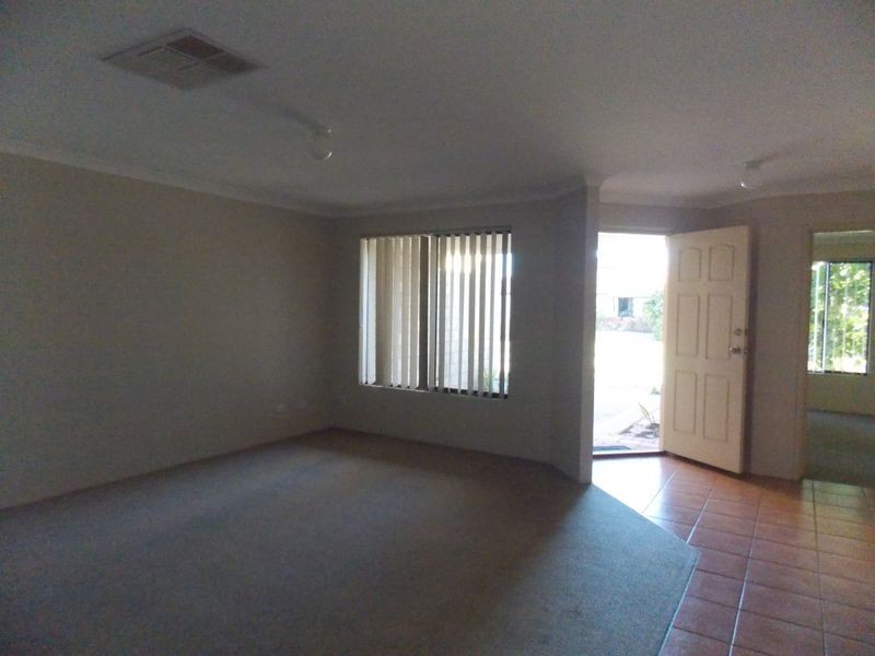 14 Keystone Loop, Secret Harbour WA 6173