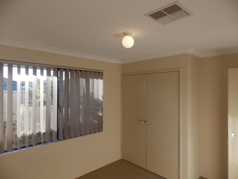 14 Keystone Loop, Secret Harbour WA 6173