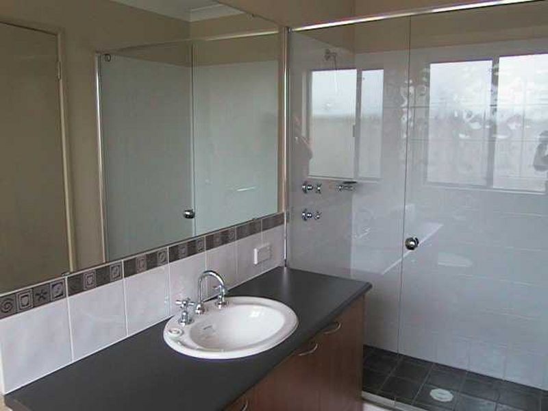 6 Dunmore Street, Secret Harbour WA 6173