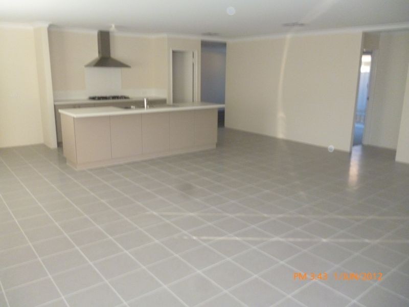 32 Pavonia Parade, Baldivis WA 6171