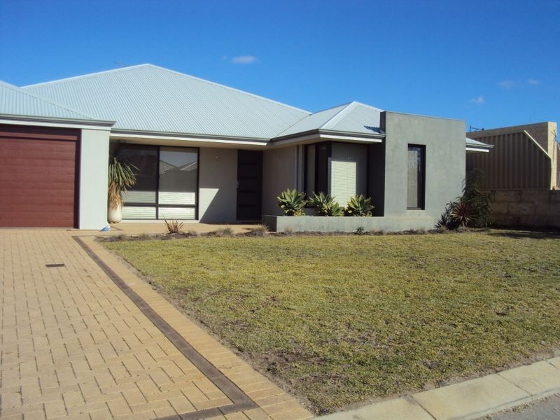 79 Harmony Avenue, Atwell WA 6164