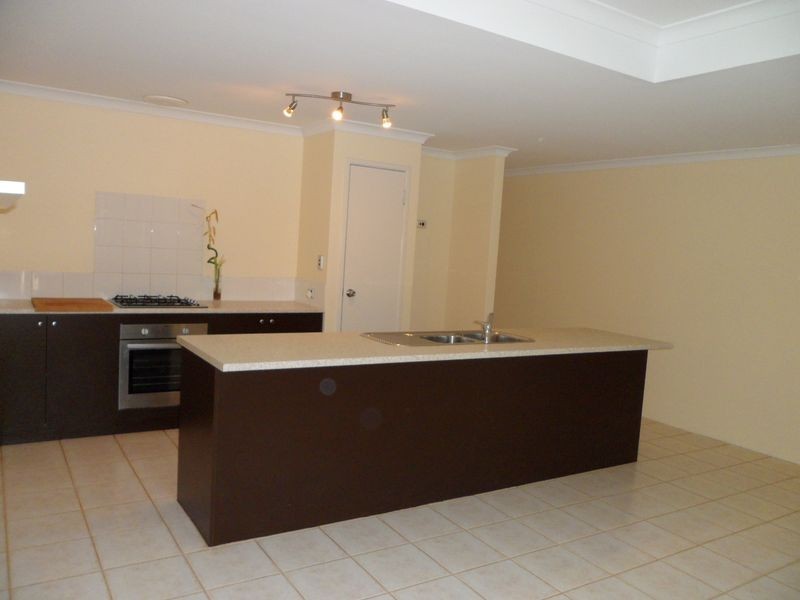 4/17 Cotter Loop, Success WA 6164