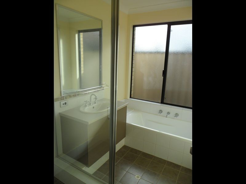 4/17 Cotter Loop, Success WA 6164