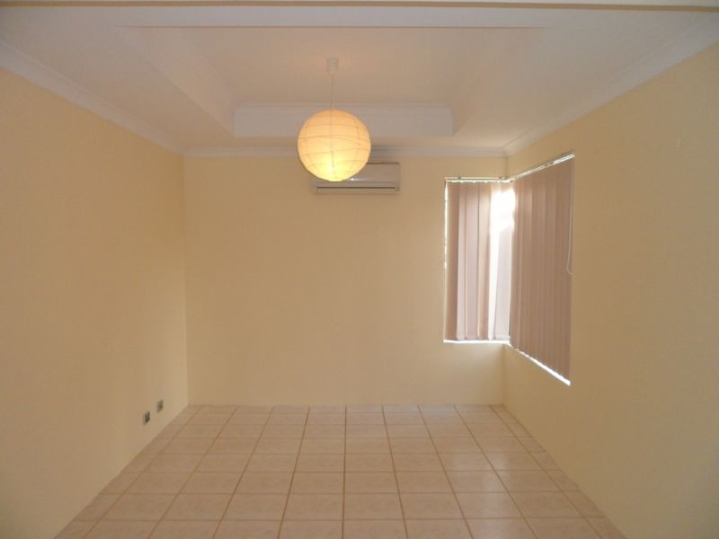 4/17 Cotter Loop, Success WA 6164