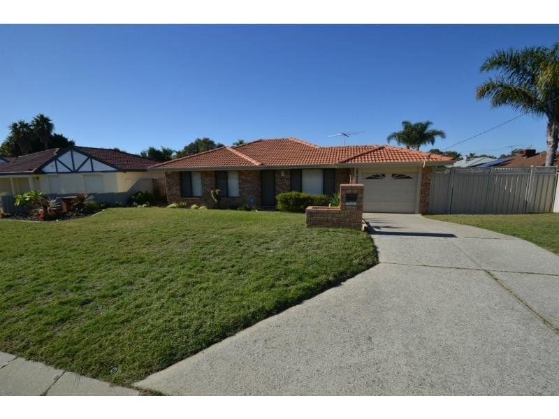 4 Woodbridge Mews, Beldon WA 6027