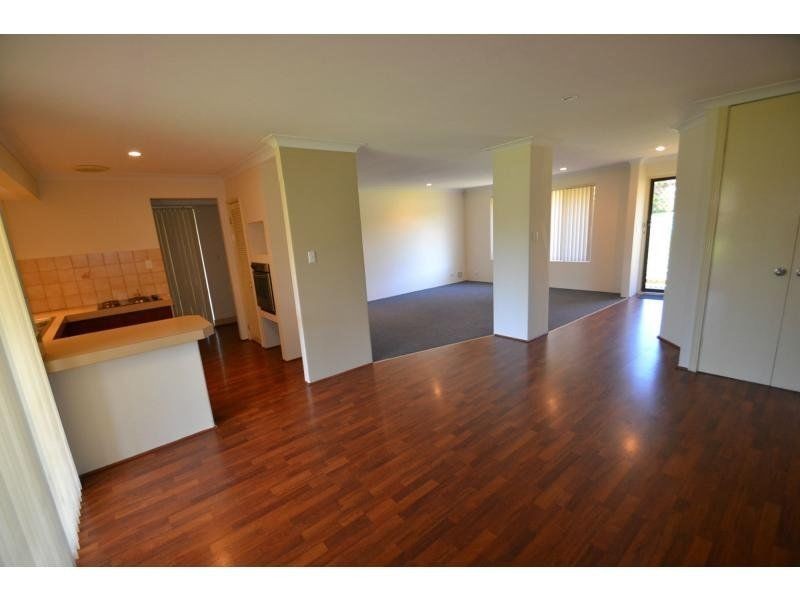 4 Woodbridge Mews, Beldon WA 6027