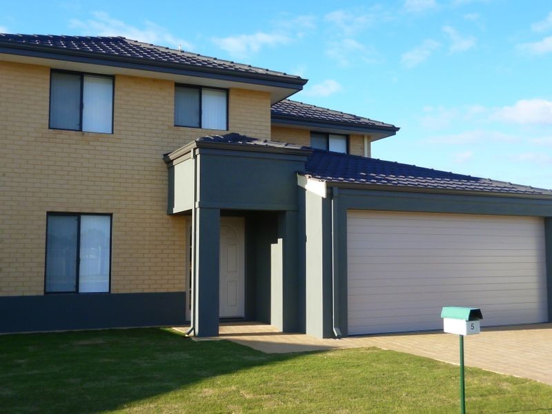 5 Caper Place, Success WA 6164