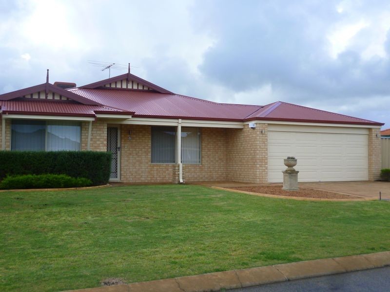 4 Tranby Way, Bertram WA 6167