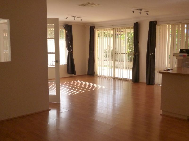 4 Tranby Way, Bertram WA 6167