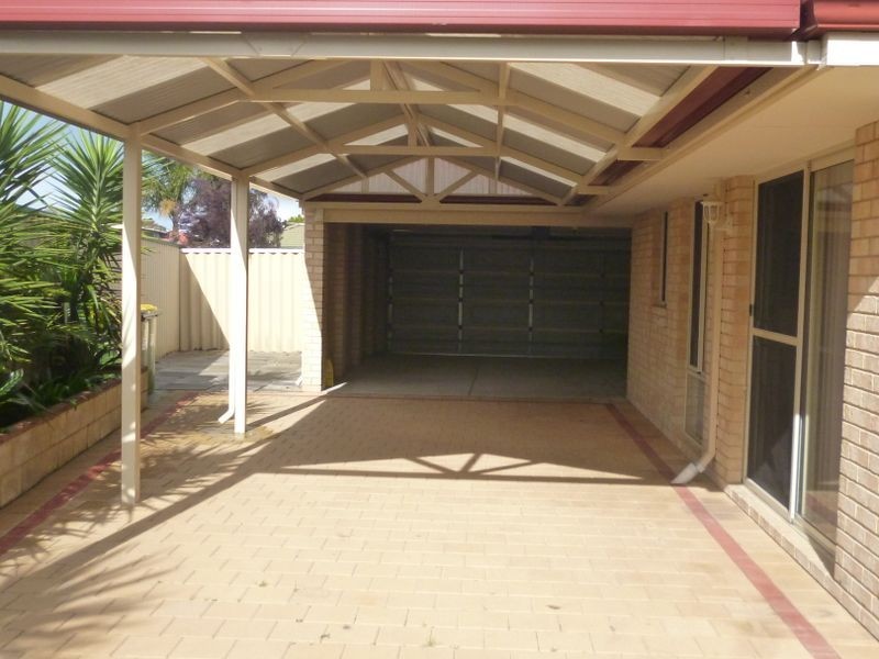 4 Tranby Way, Bertram WA 6167