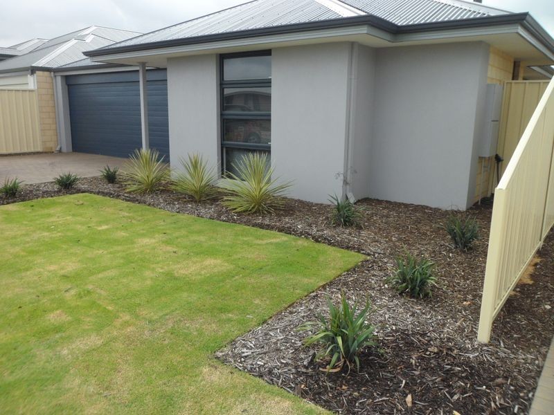 21 Mariposa Gardens, Success WA 6164