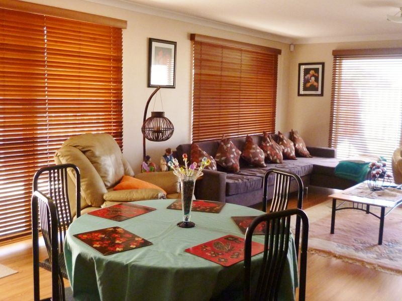 4 Plymouth Corner, Success WA 6164