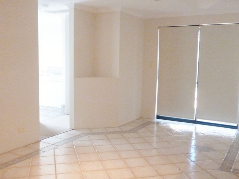 30 Dreier Court, Atwell WA 6164