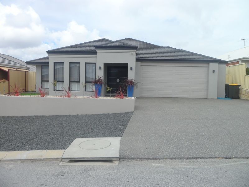 22 Randazzo Way, Yangebup WA 6164