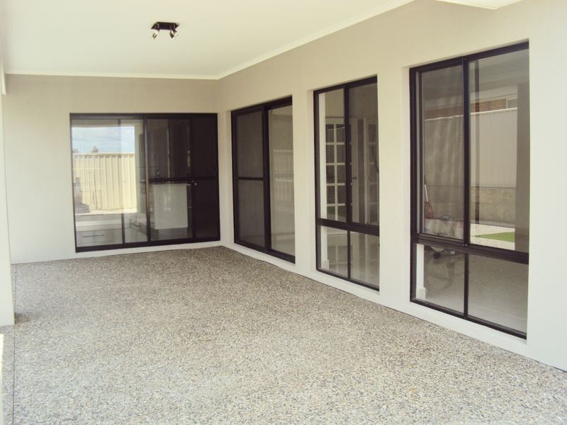 22 Randazzo Way, Yangebup WA 6164