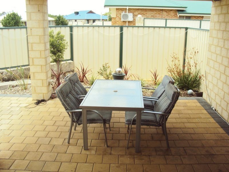 20 Richmond Entrance, Success WA 6164