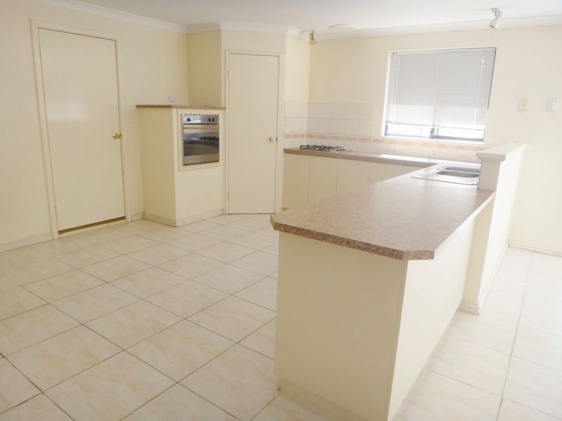 32 Pindan Elbow, Atwell WA 6164