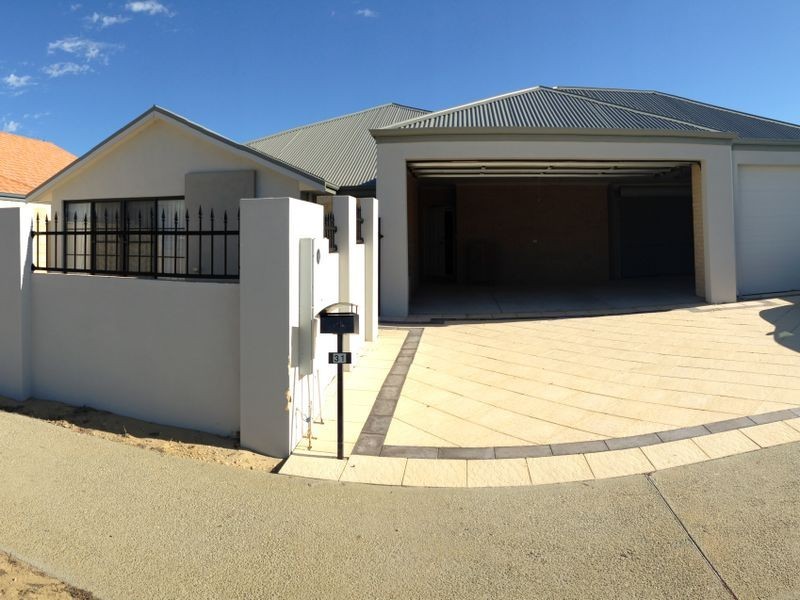 31 Jackadder Avenue, Hammond Park WA 6164