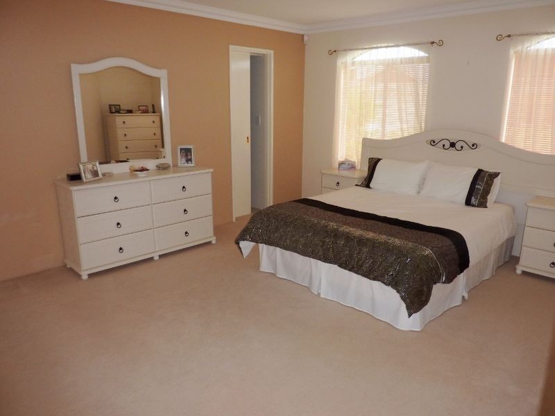 27 Kanji Loop, Atwell WA 6164