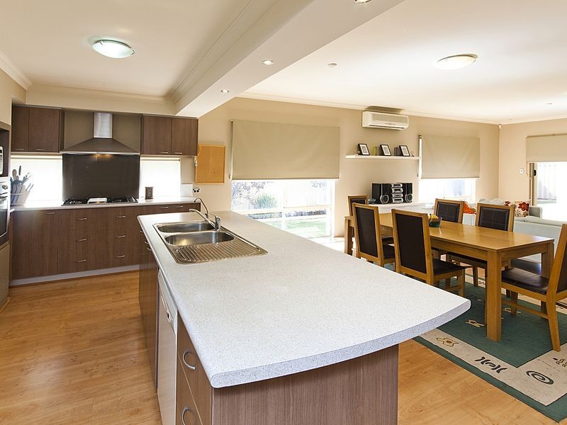 38 Sanguine Way, Atwell WA 6164