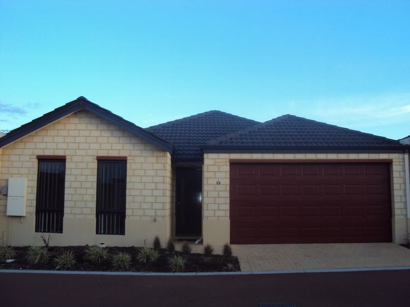 8/31 Barfield Road, Hammond Park WA 6164