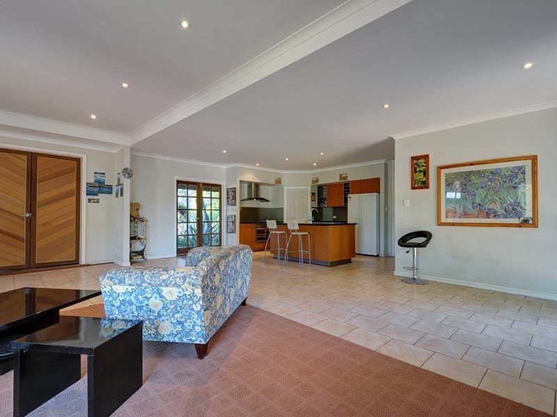 302 South West Highway, Armadale WA 6112