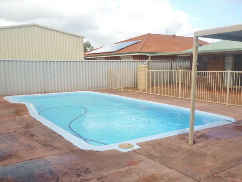 3 Rossell Place, Atwell WA 6164