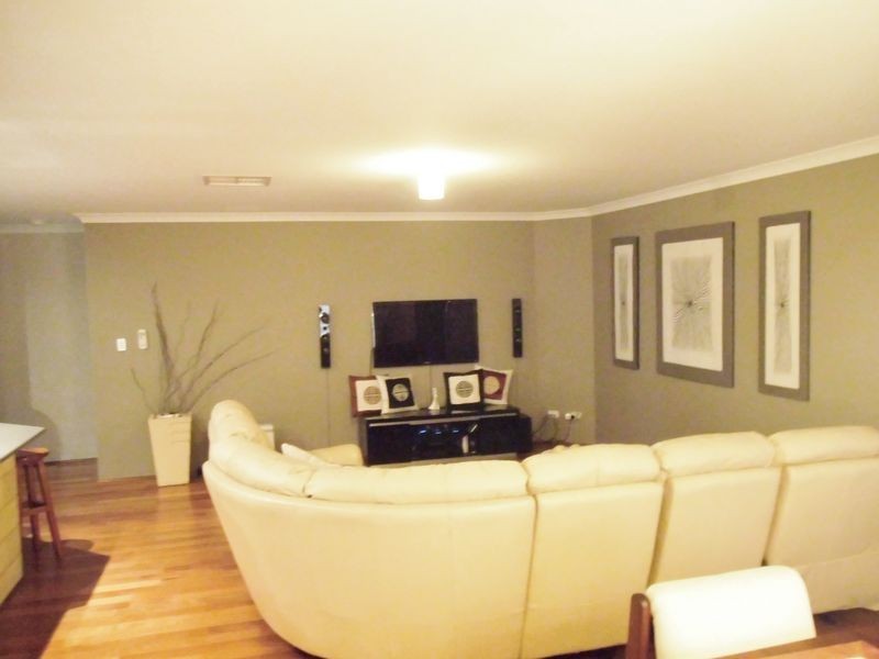 17 Entente Terrace, Atwell WA 6164