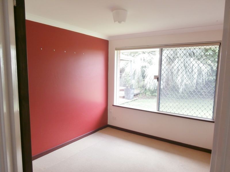 4 Gilbride Cove, Atwell WA 6164