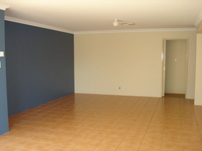 50 Mosedale Loop, Waikiki WA 6169