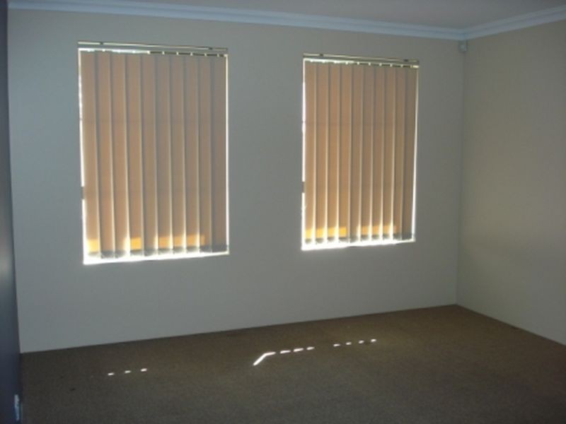 50 Mosedale Loop, Waikiki WA 6169